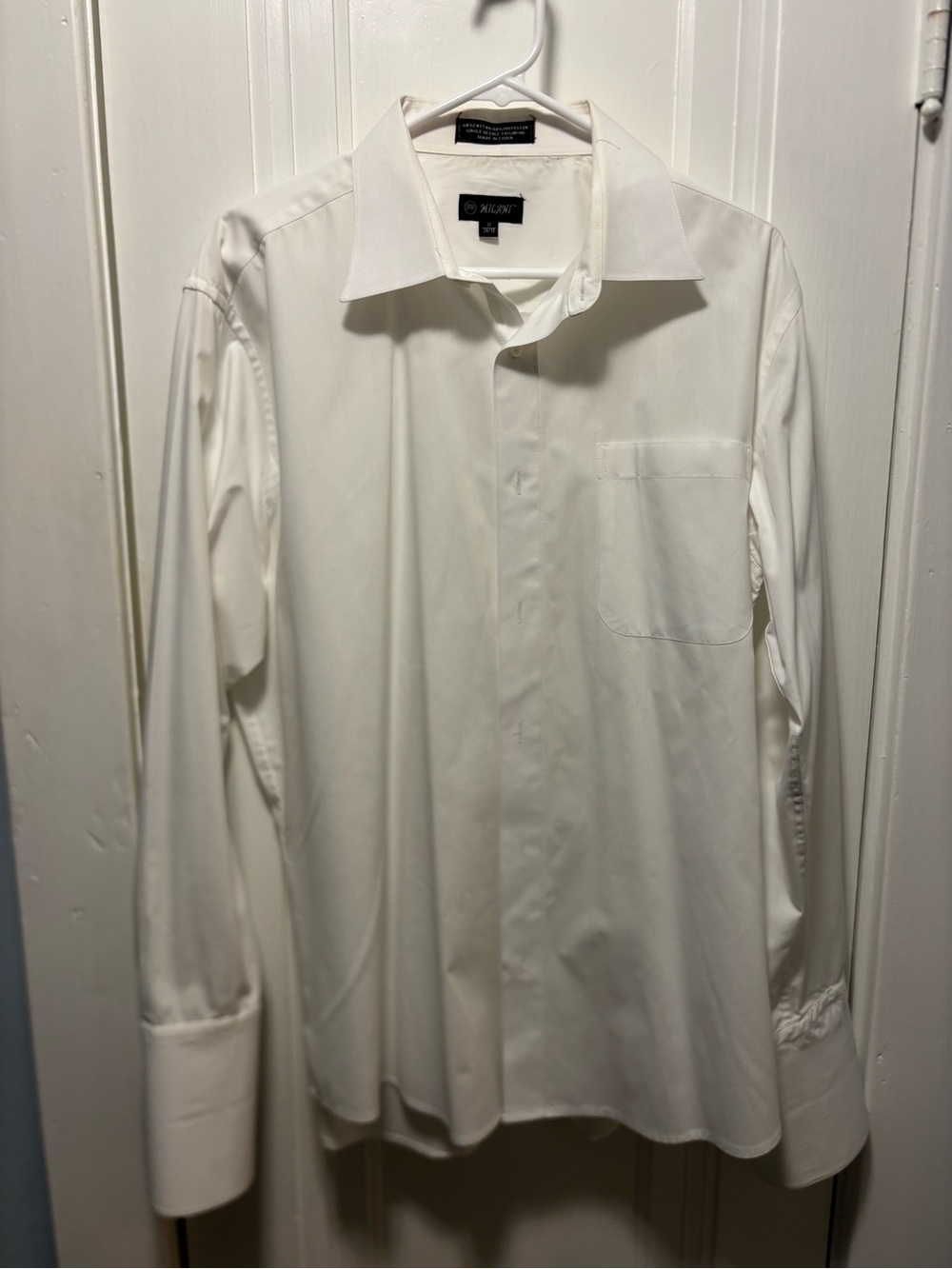 Milani White Long-Sleeve Dress Shirt (requires cuff links)